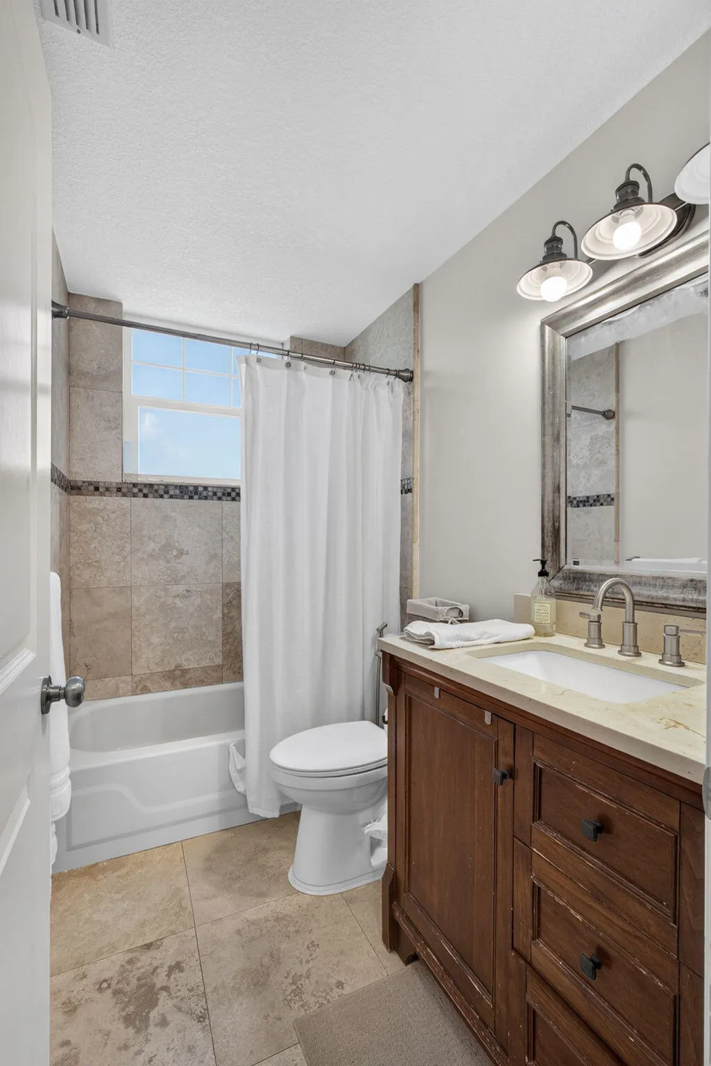24-web-or-mls-5D1A9060