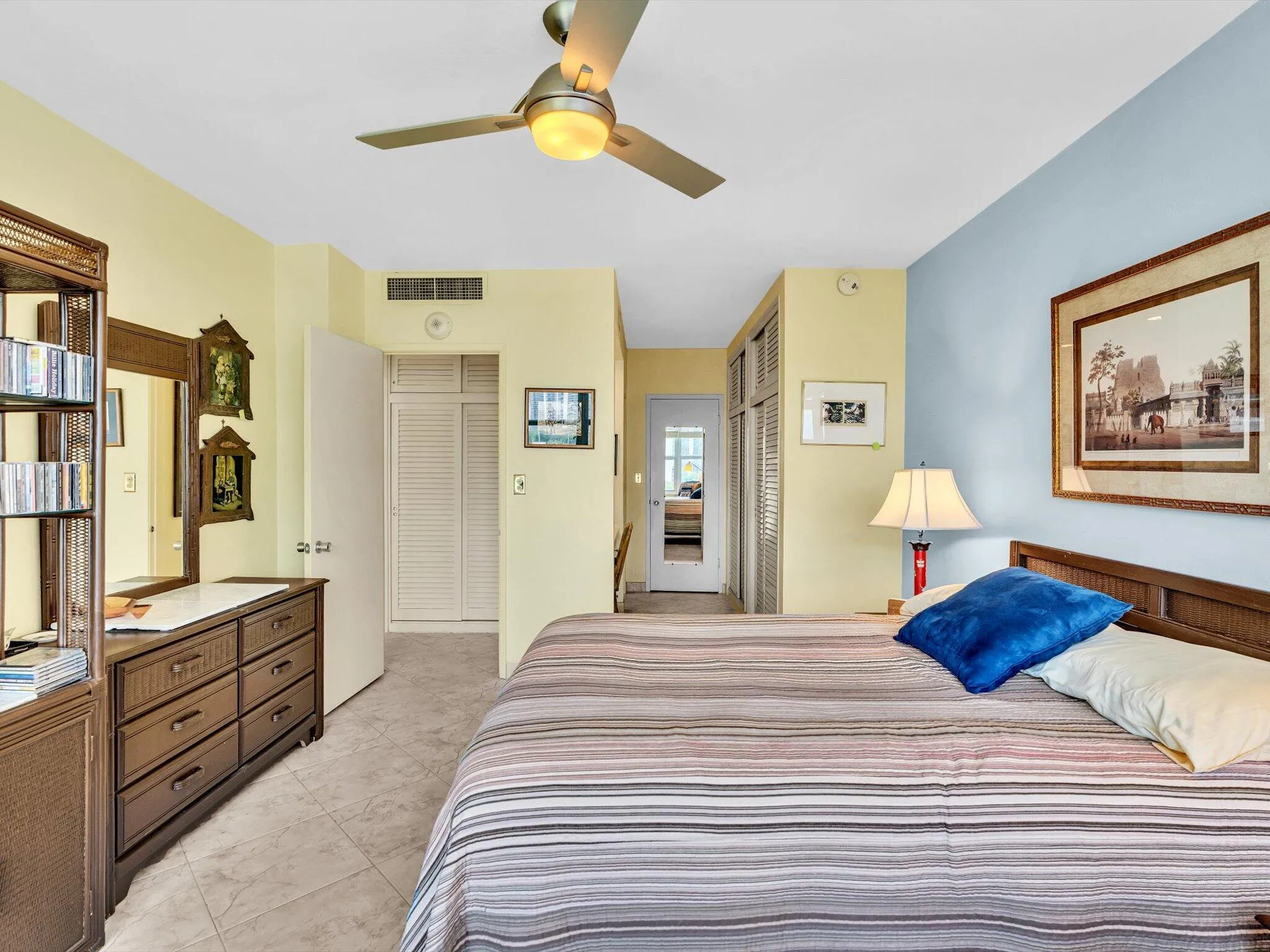 Ceiling fan