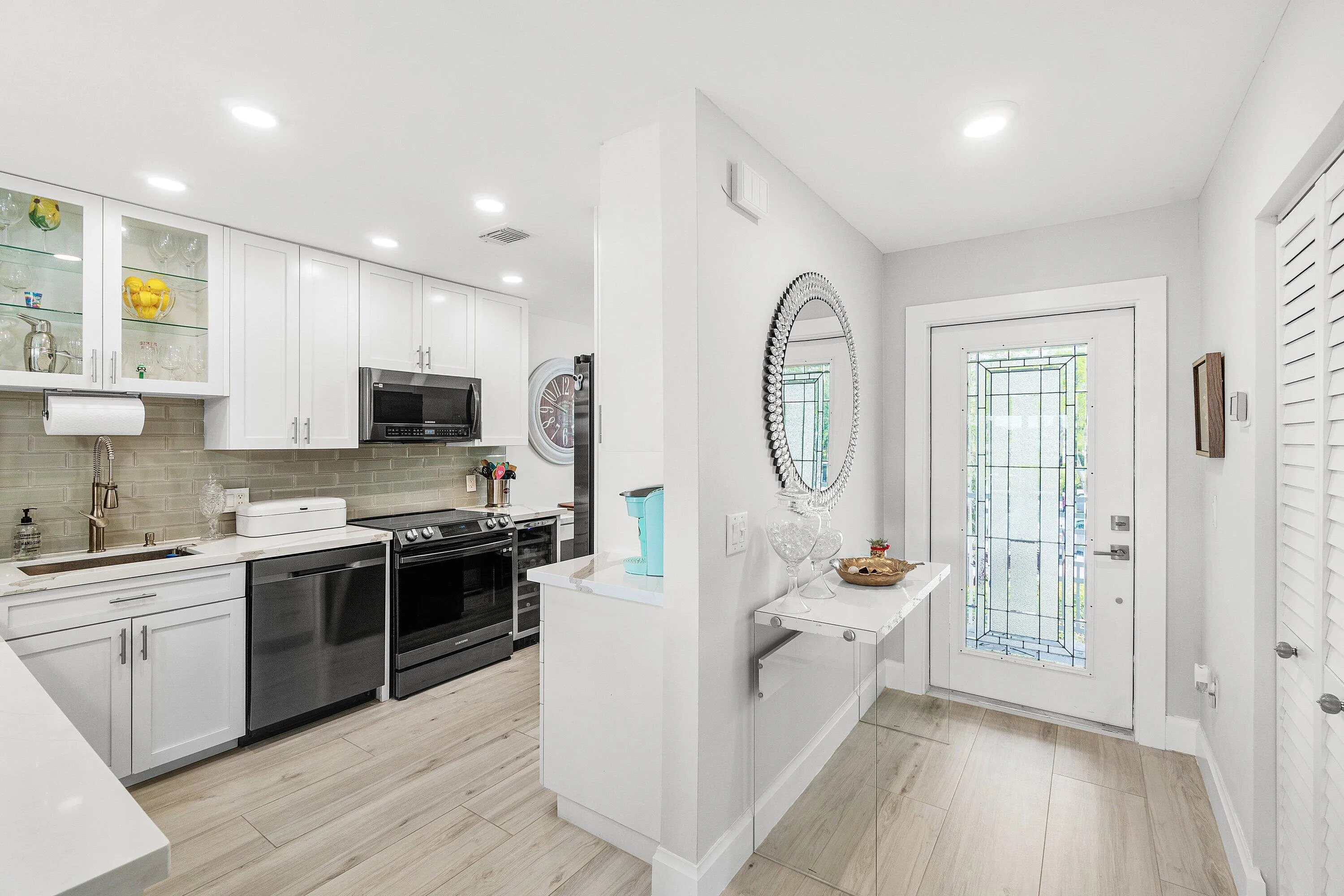 Open Kitchen
