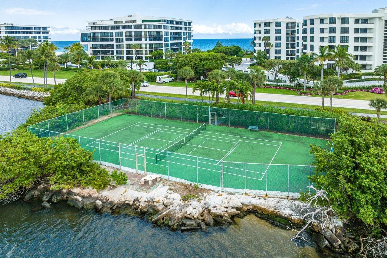 044-3120SouthOceanBoulevard-PalmBeach-FL