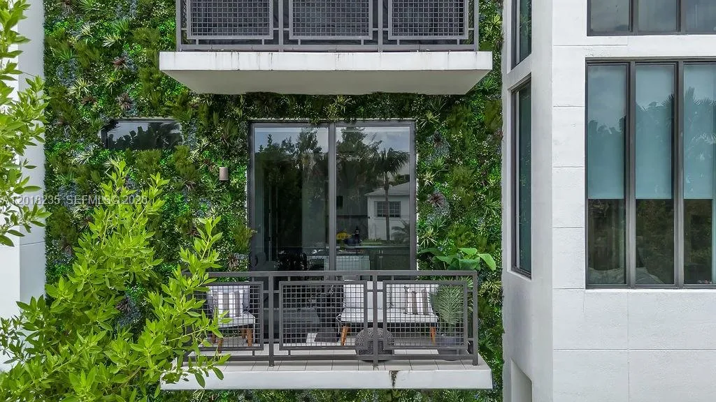 Property photo 109