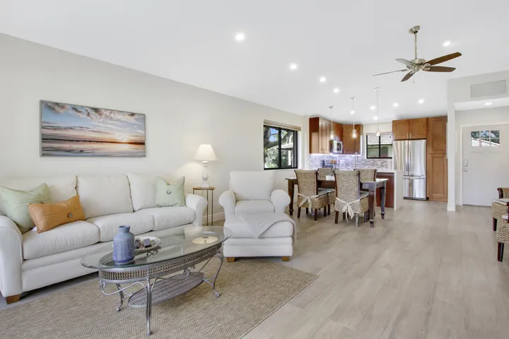 Comfortable Living Area