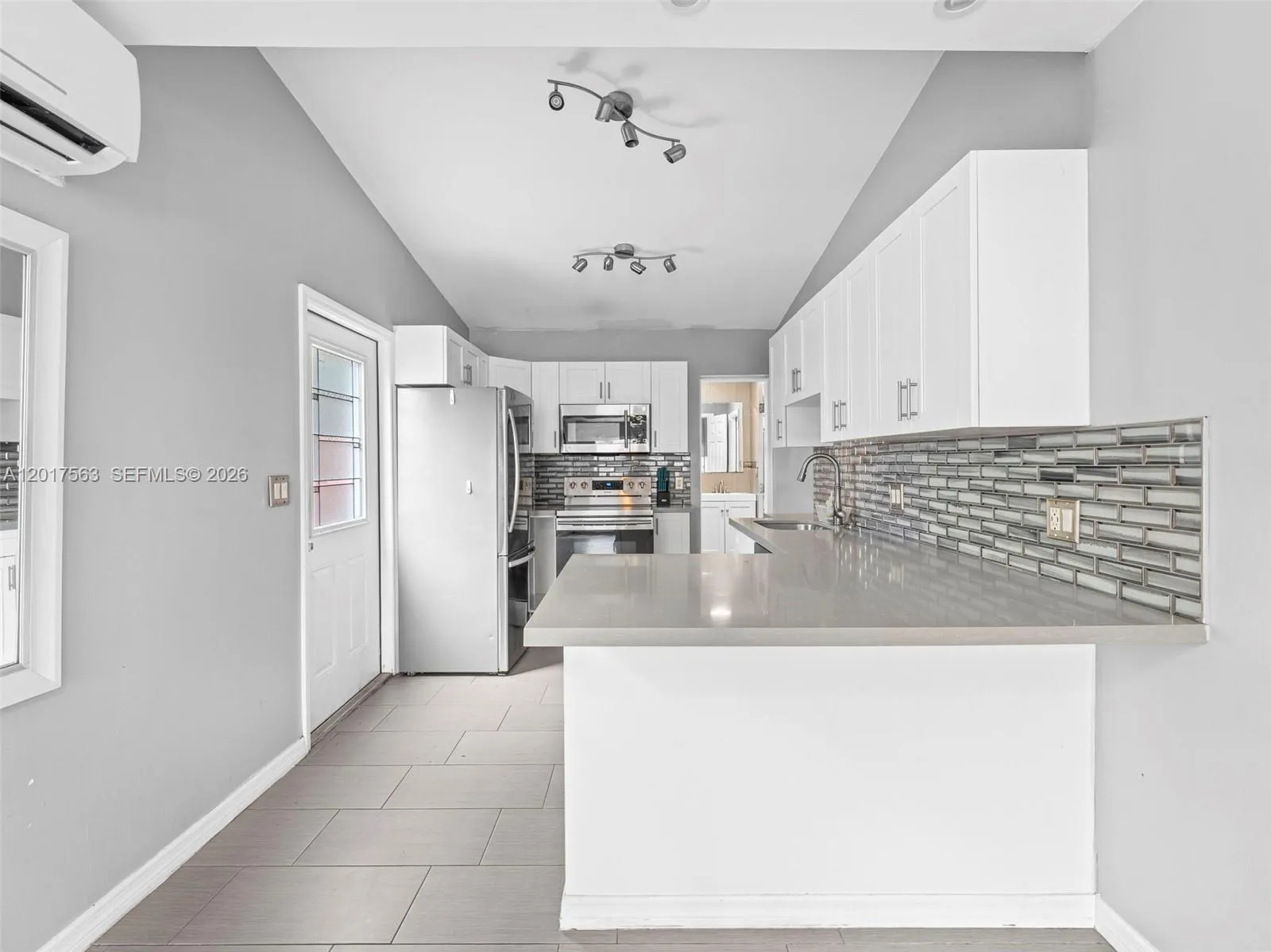 Property photo 46