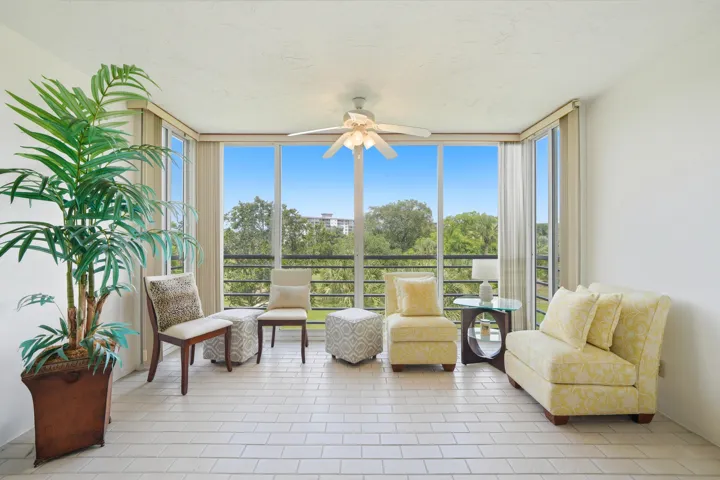 Enclosed patio with sliders