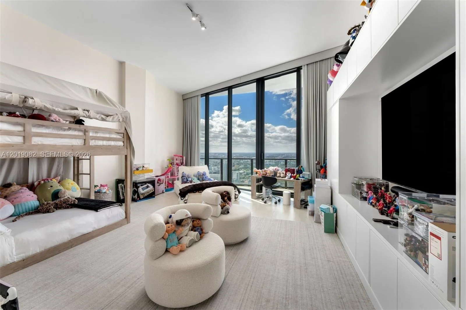 Property photo 61