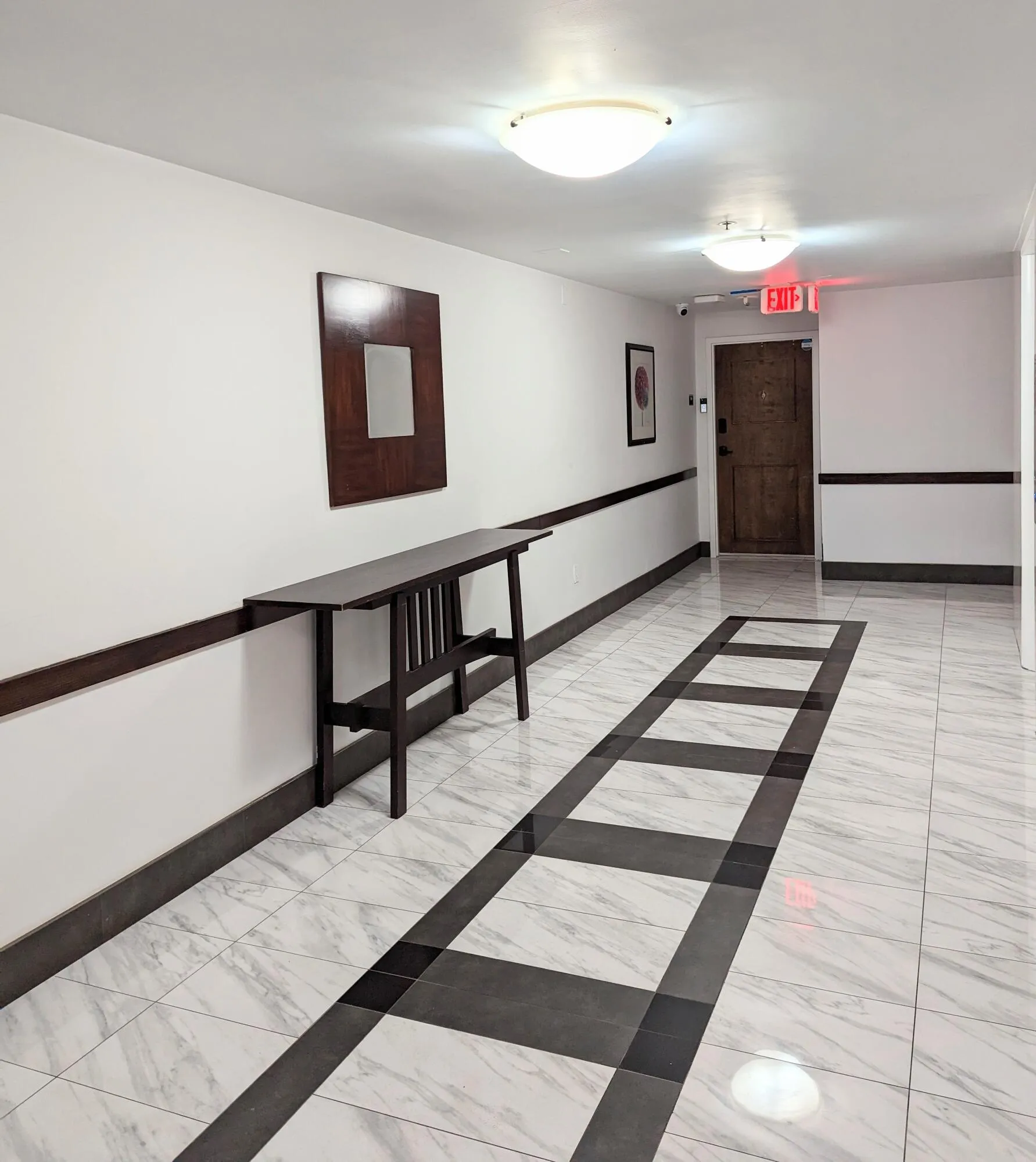 HALLWAY jpg