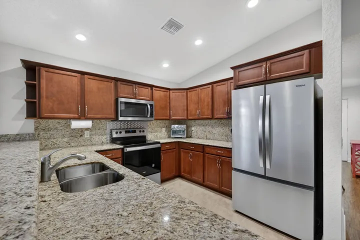 13-web-or-mls-3A5A4238