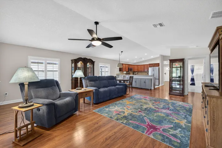 16-web-or-mls-3A5A4260