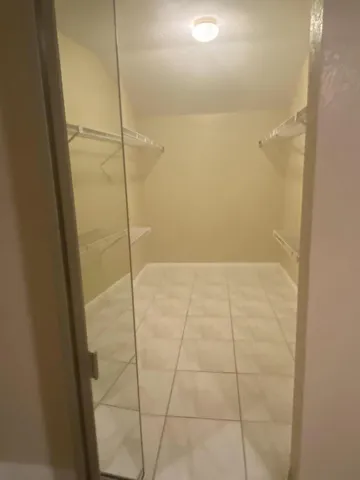 20230716190421160399000000-o
