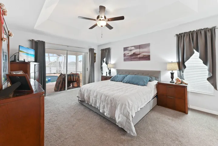 32 Bedroom 06