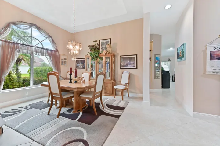 10 Dining room 01