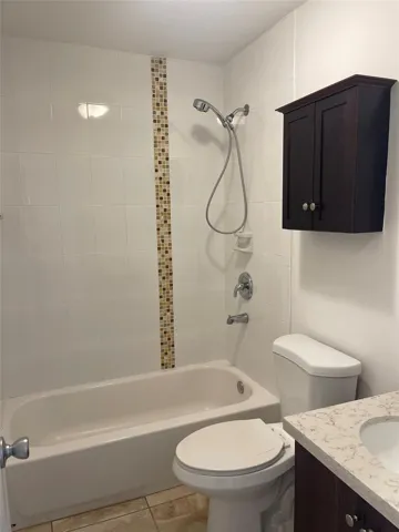 Master Tub