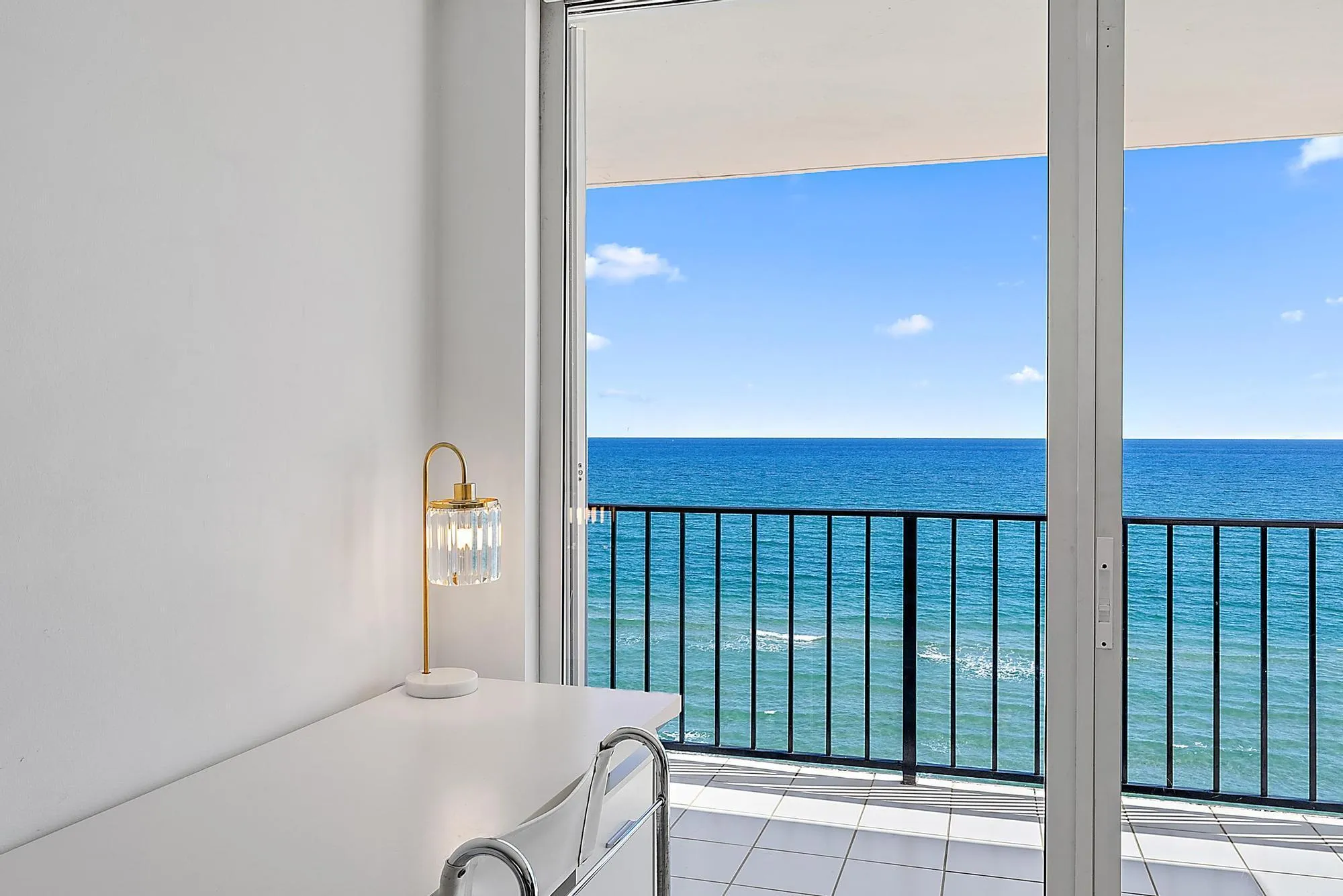 3456 S Ocean Boulevard, 802-22