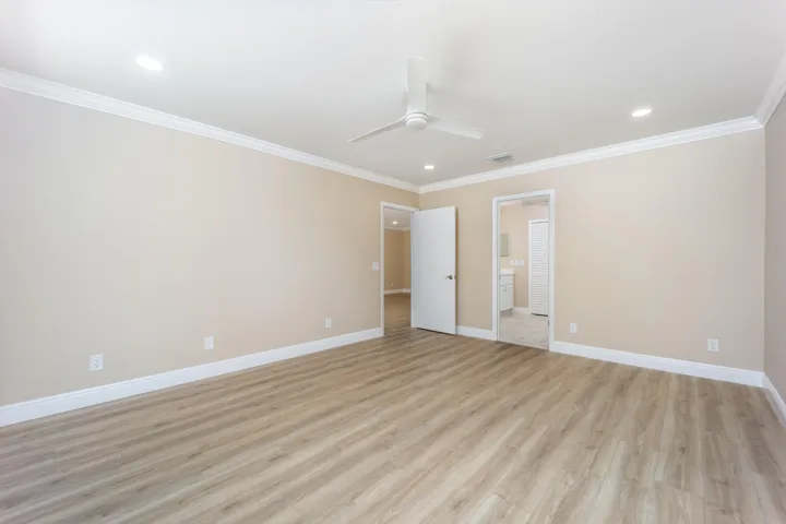 1600 SE St Lucie Blvd #205-13