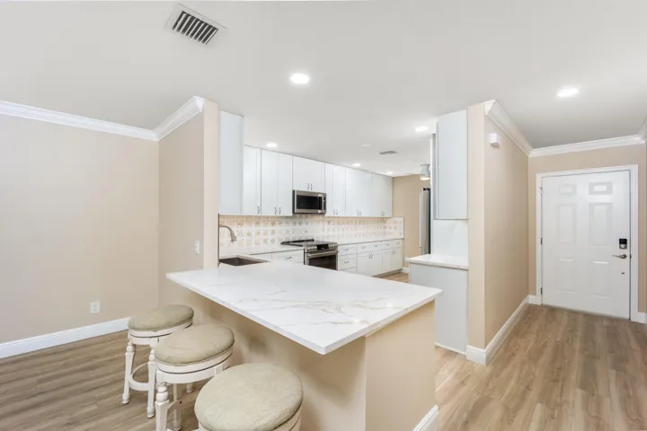 1600 SE St Lucie Blvd #205-5