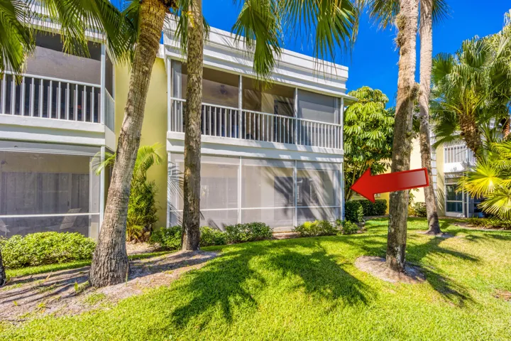 1600 SE St Lucie Blvd #205-23_arrow