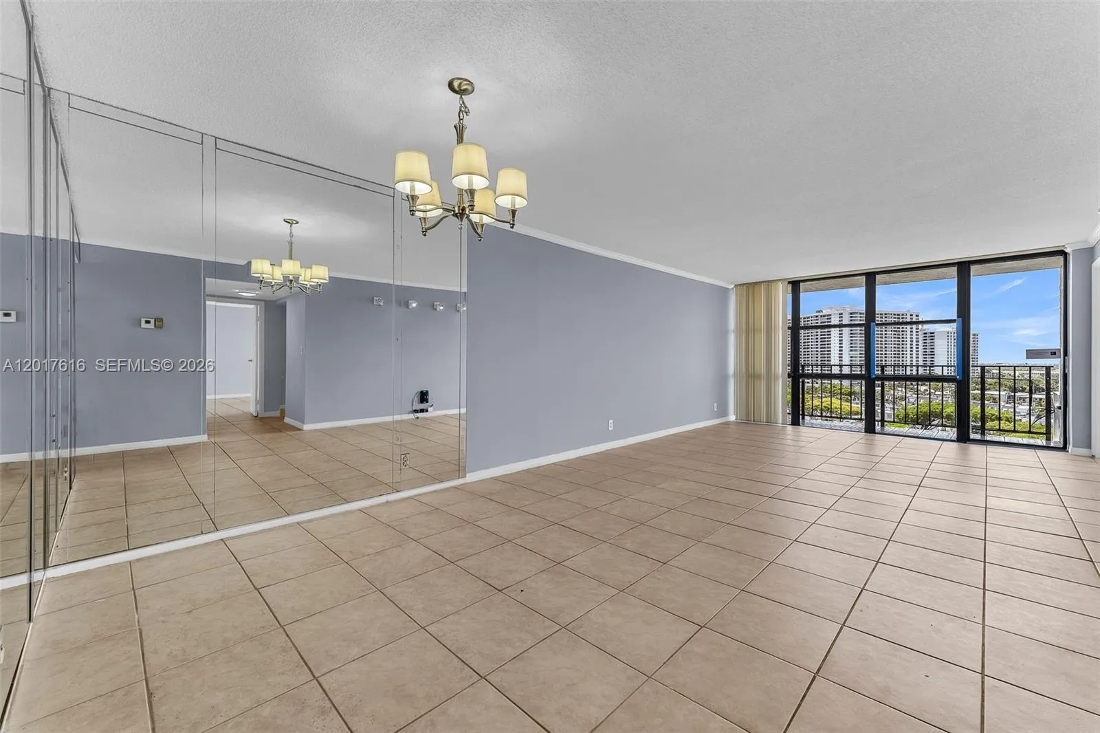 800 Parkview Drive, Unit #1007 - FOR SALE.Three Islands, Hallandale Beach, FL 33009. Florida. Oceanview Park Condominium.