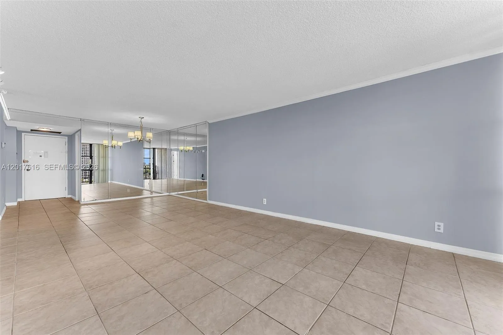800 Parkview Drive, Unit #1007 - FOR SALE.Three Islands, Hallandale Beach, FL 33009. Florida. Oceanview Park Condominium.