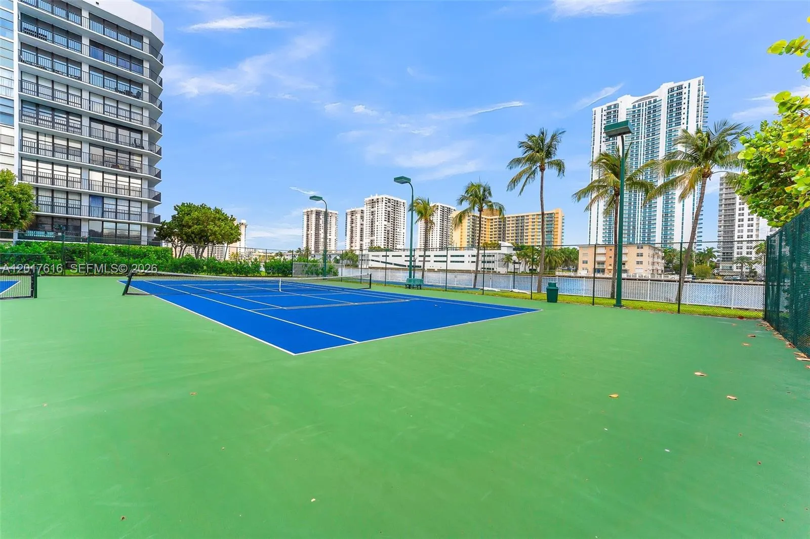 800 Parkview Drive, Unit #1007 - FOR SALE.Three Islands, Hallandale Beach, FL 33009. Florida. Oceanview Park Condominium.