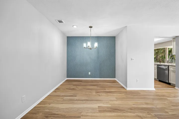 012-433PineVillaDrive-Atlantis-FL-33462-