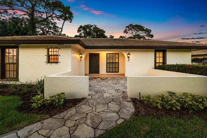 060-433PineVillaDrive-Atlantis-FL-33462-