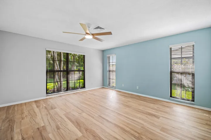 026-433PineVillaDrive-Atlantis-FL-33462-