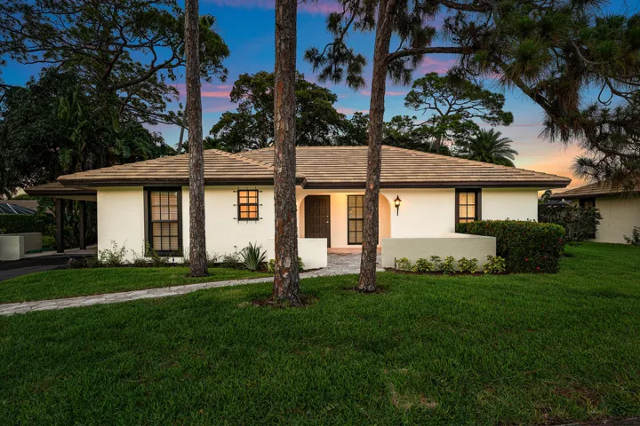056-433PineVillaDrive-Atlantis-FL-33462-