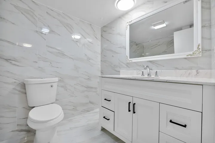 Upstairs bathroom