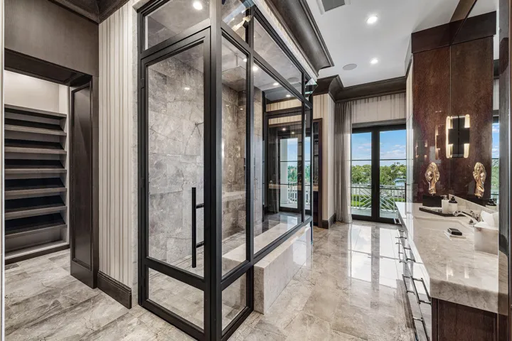 083-640SouthOceanBoulevard-Lantana-FL-33