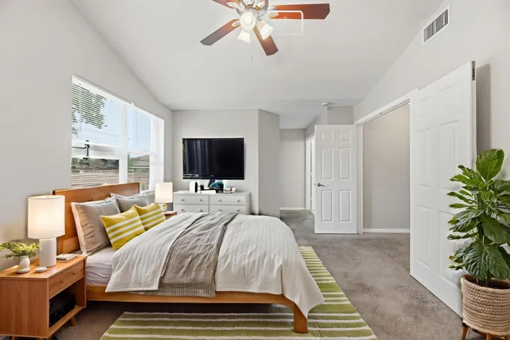012_ListerPros - Bedroom - Scandinavian