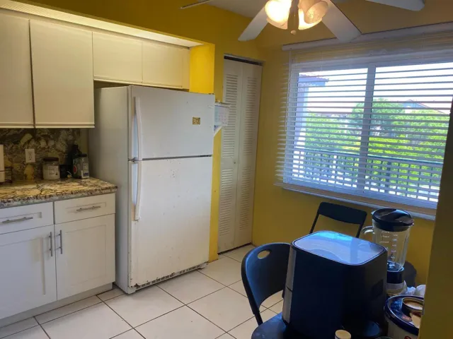 Kitchen with front garden view
