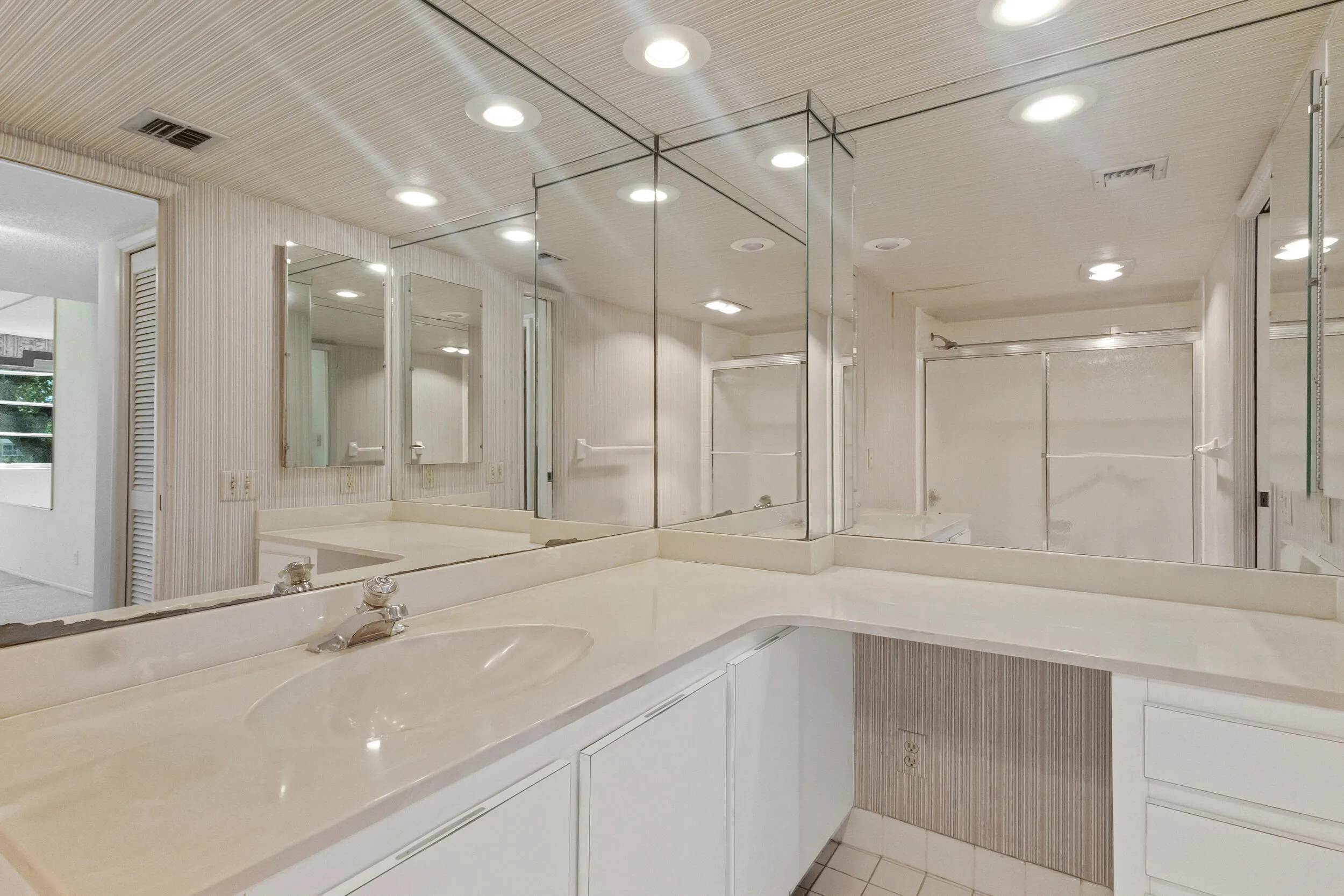 34_accutour_01 cypress-grove-way -034