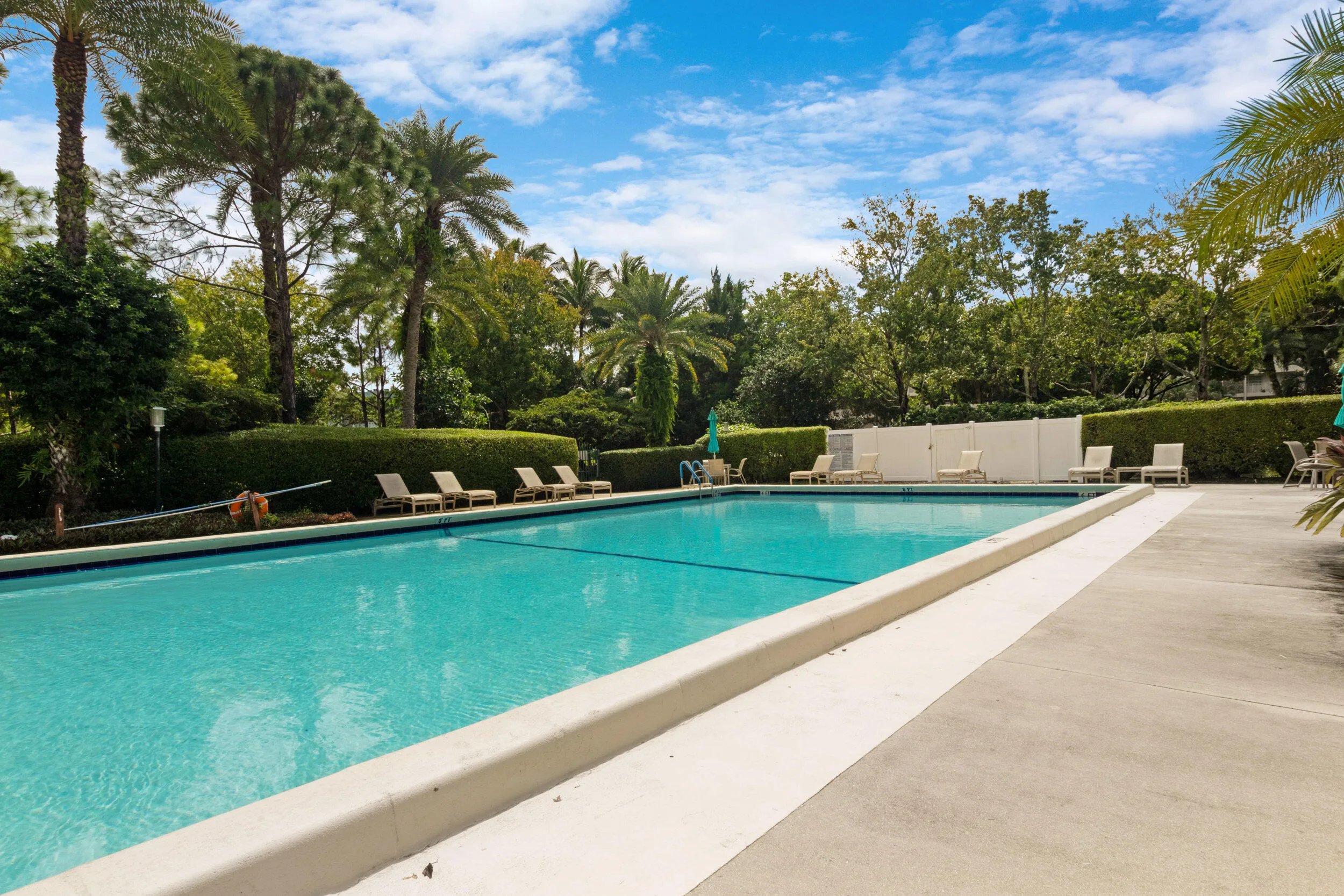 37_hd-806 cypress grove lane 208-43