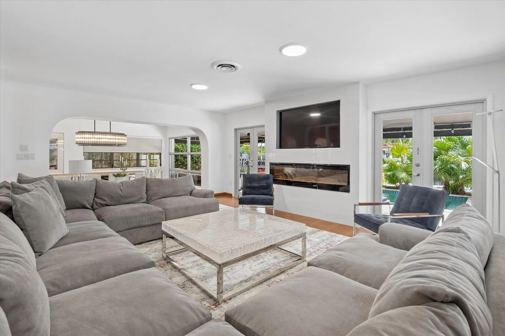 52-Bertanzetti-325 Coconut Isles Dr-10-2