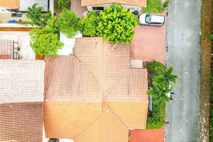 029-2780NorfolkPineCourt-LakeWorth-und-3