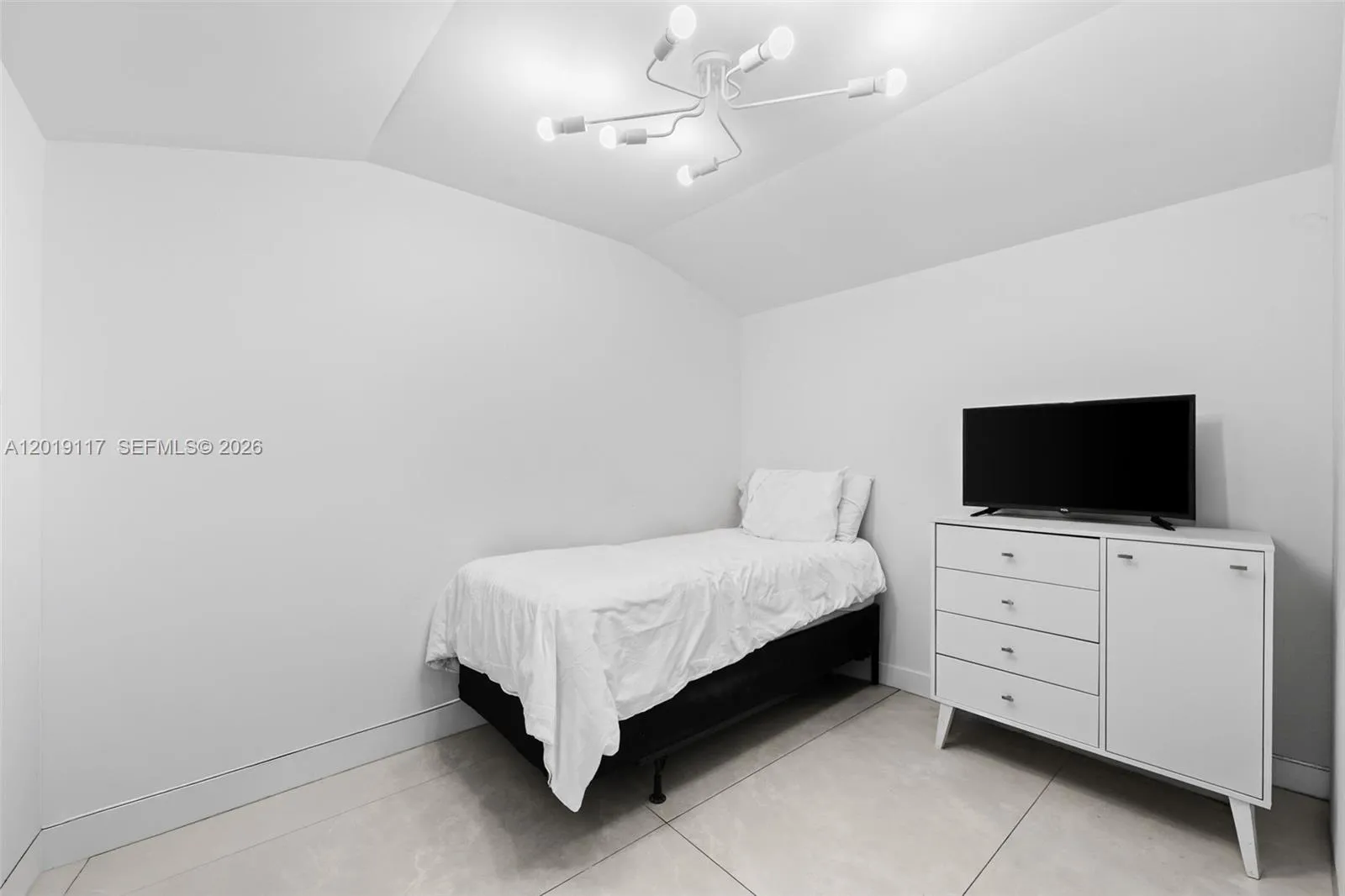 Property photo 127