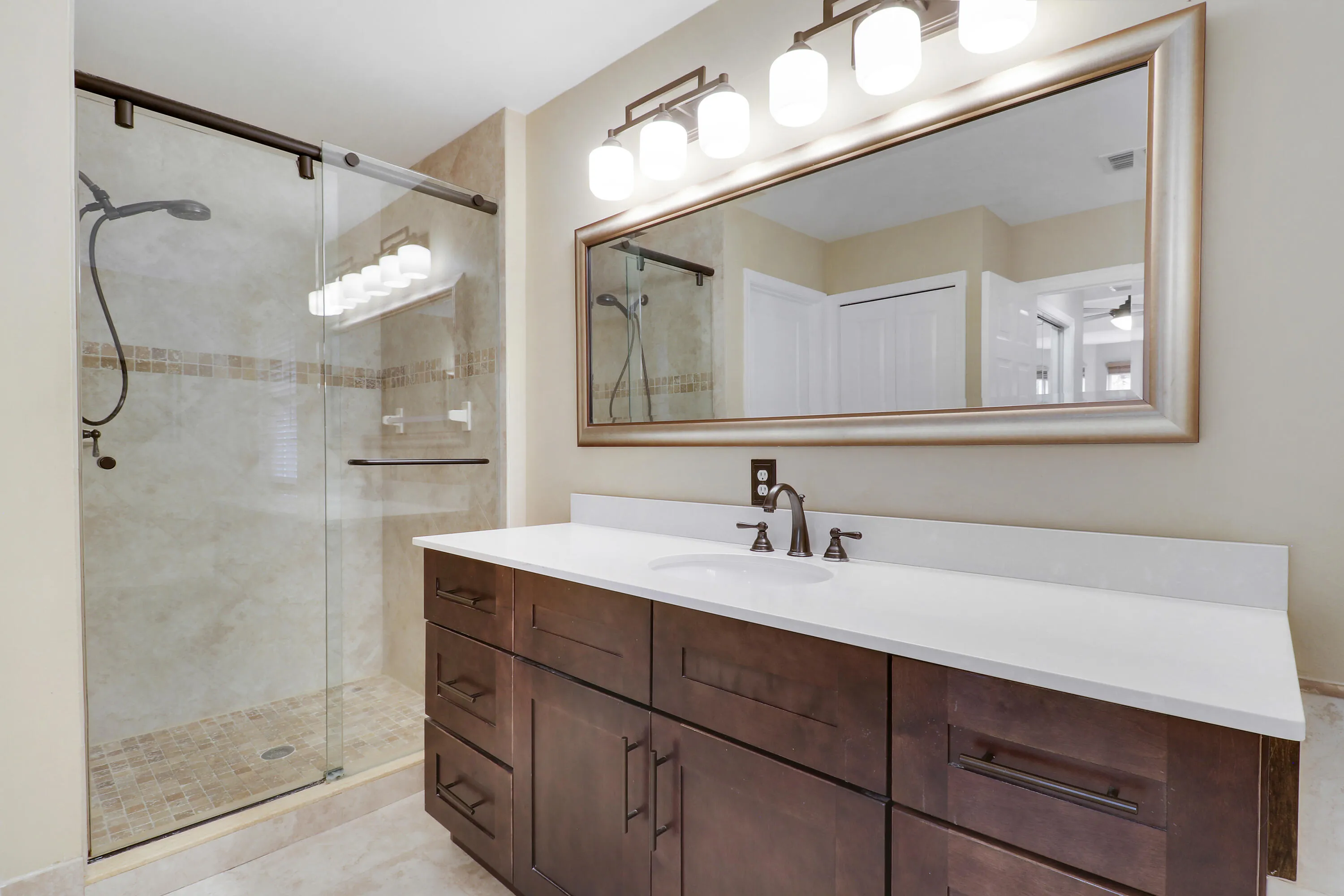 Primary bath