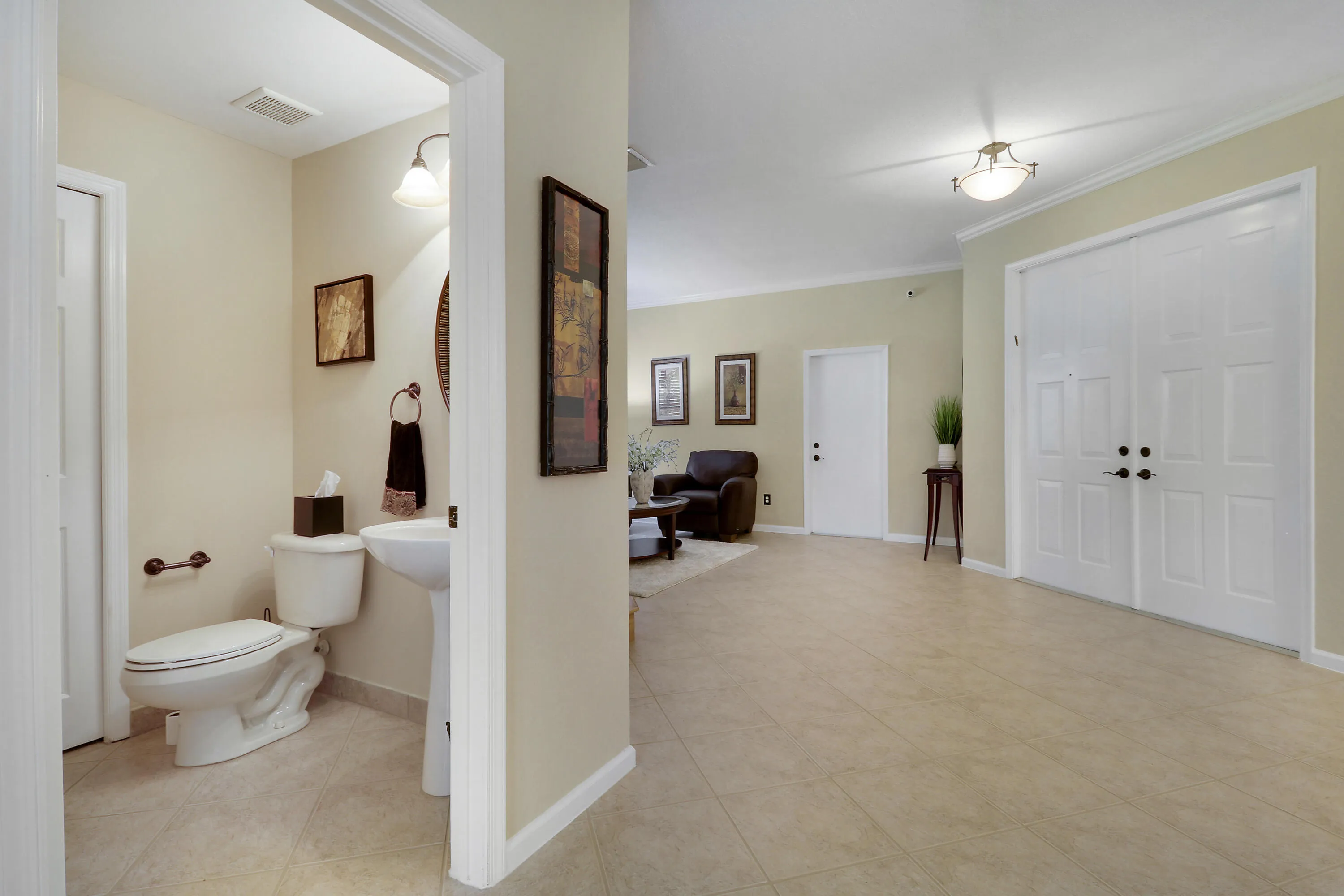 Entry way