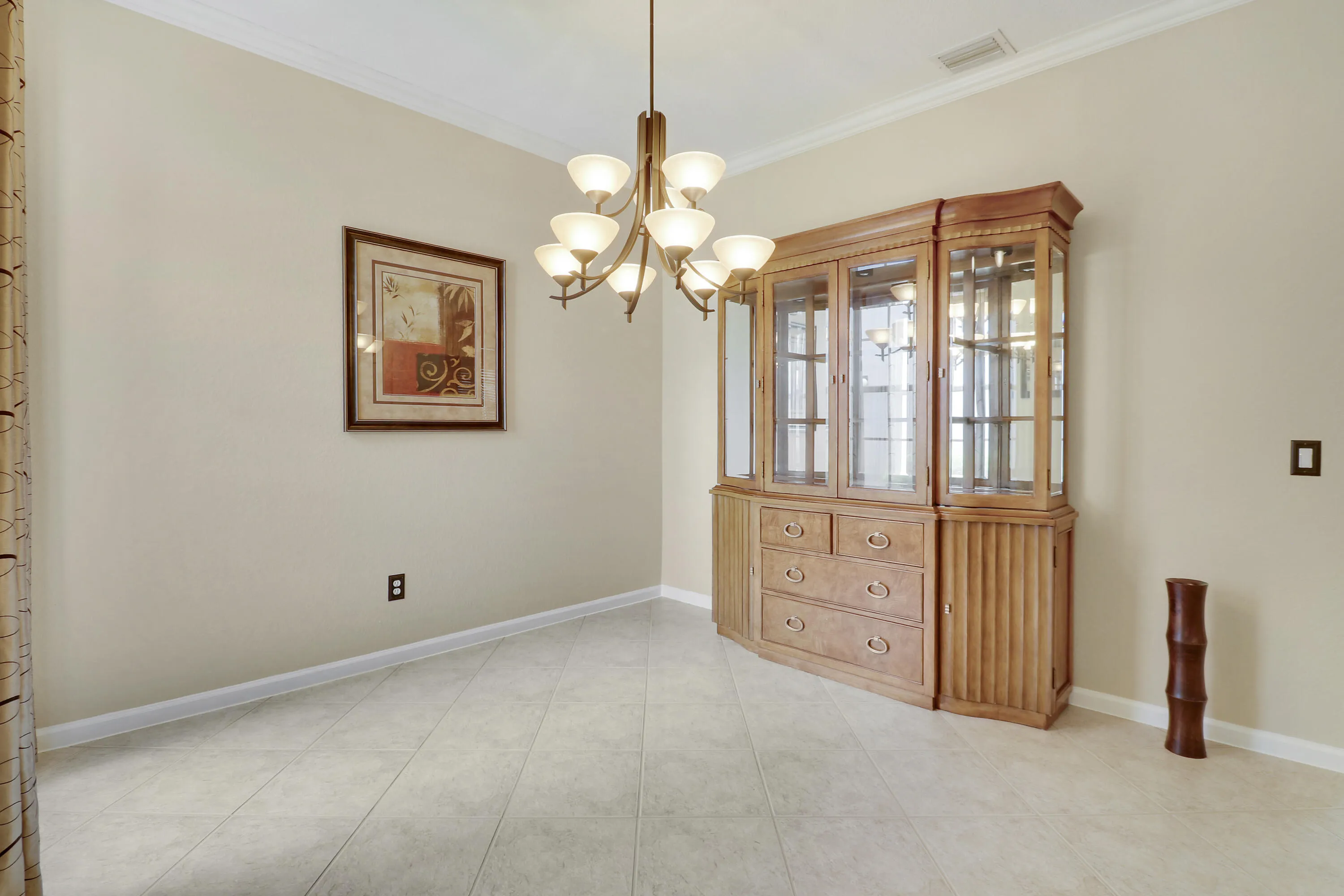 Formal dining