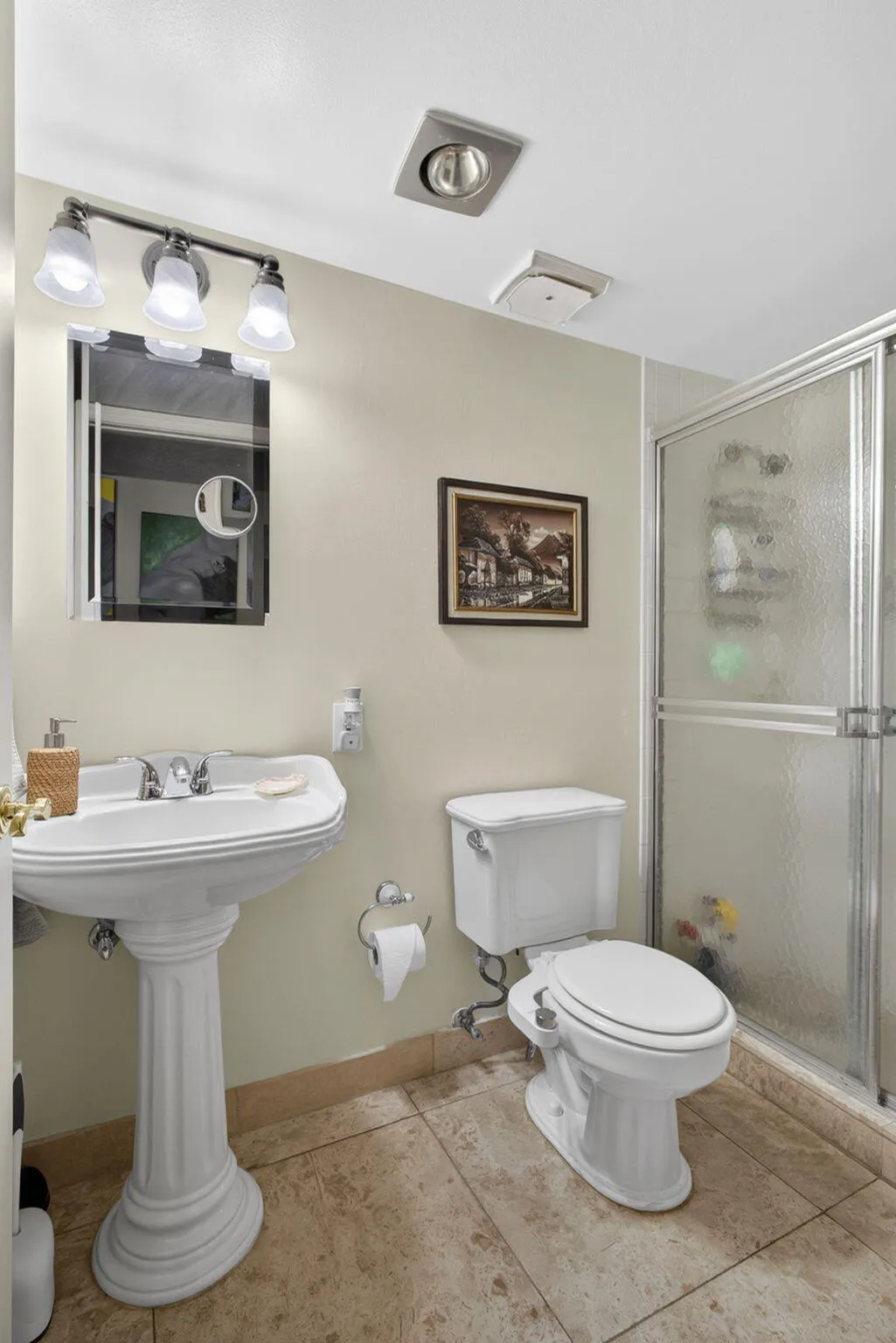 2nd Bathroom