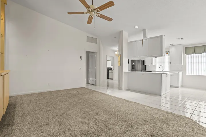 04 Living room 01