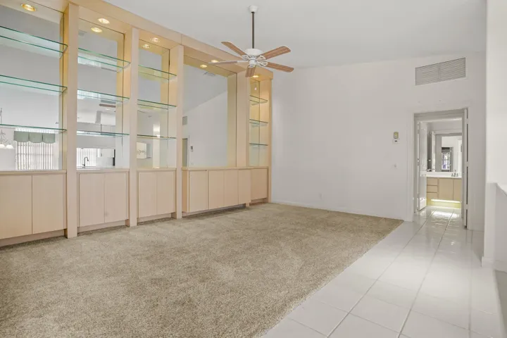 05 Living room 02