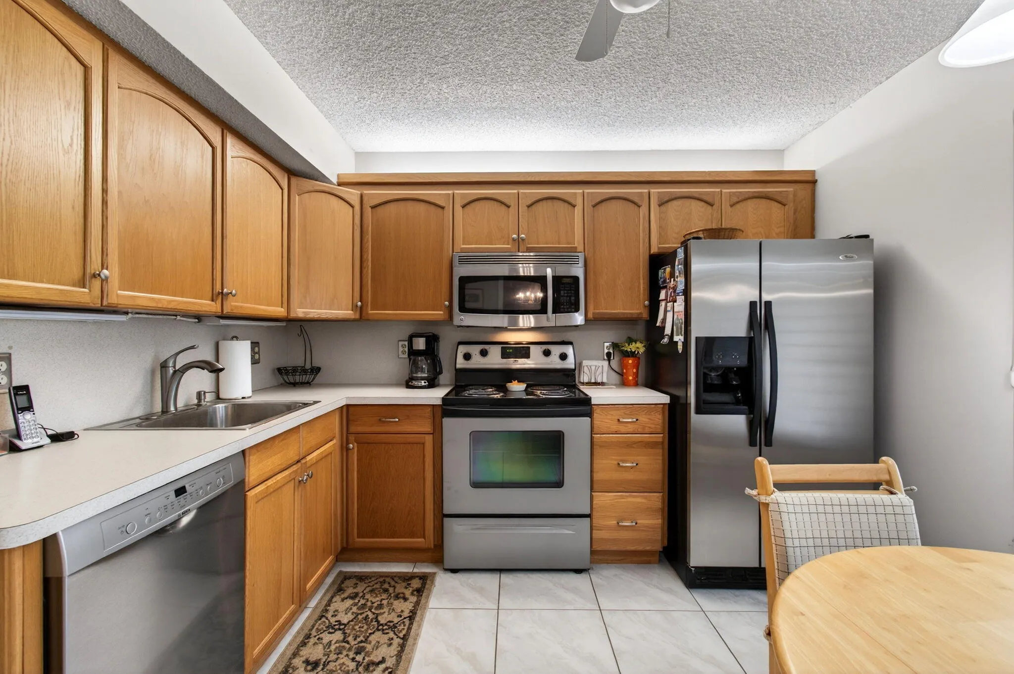 Eat in kitchen
