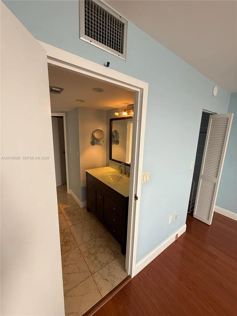 Property photo 63