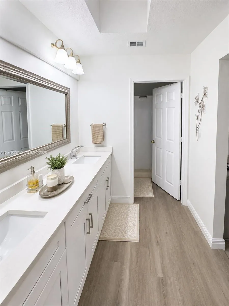 Property photo 66