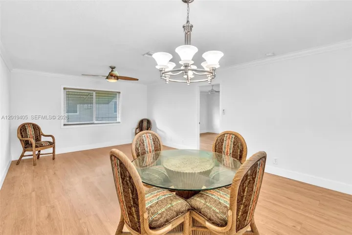 living/dining area