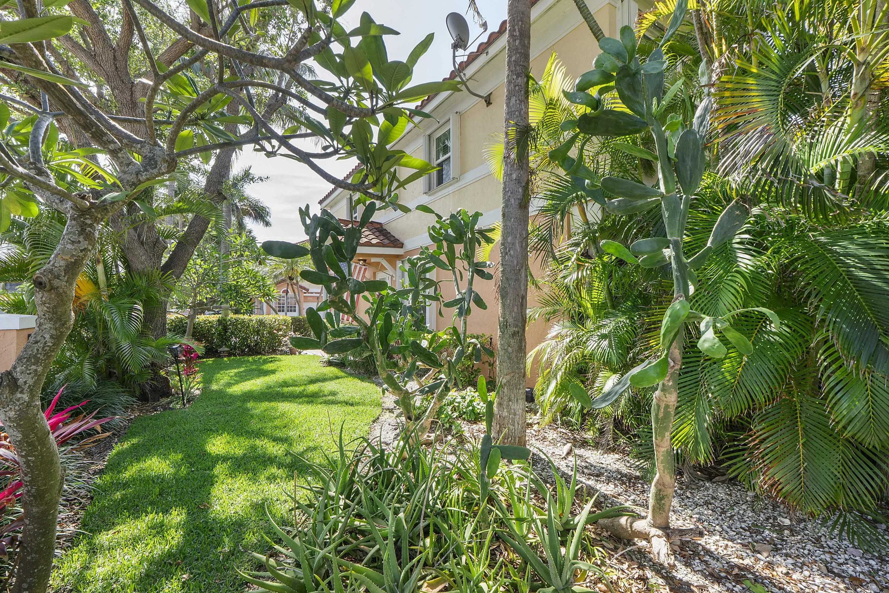 Property photo 40