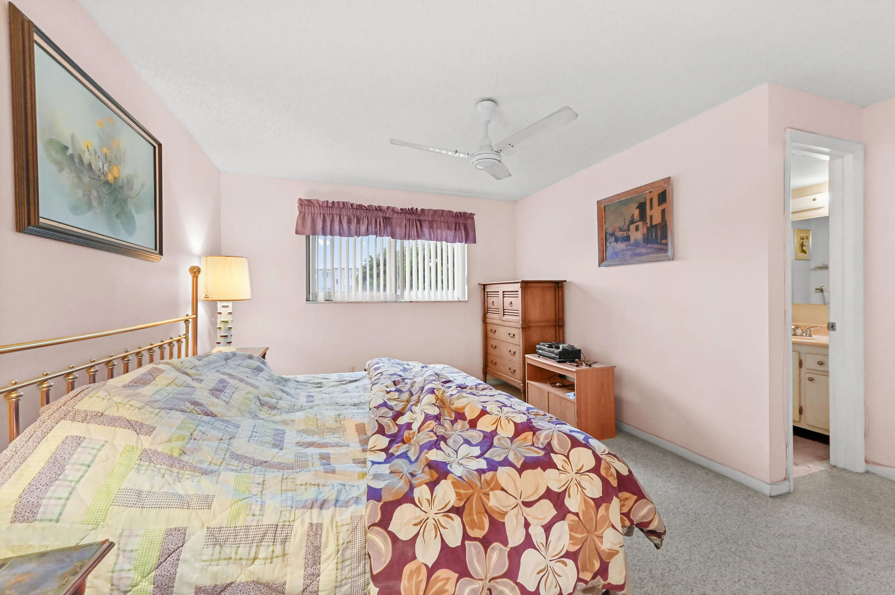 23 Bedroom 04