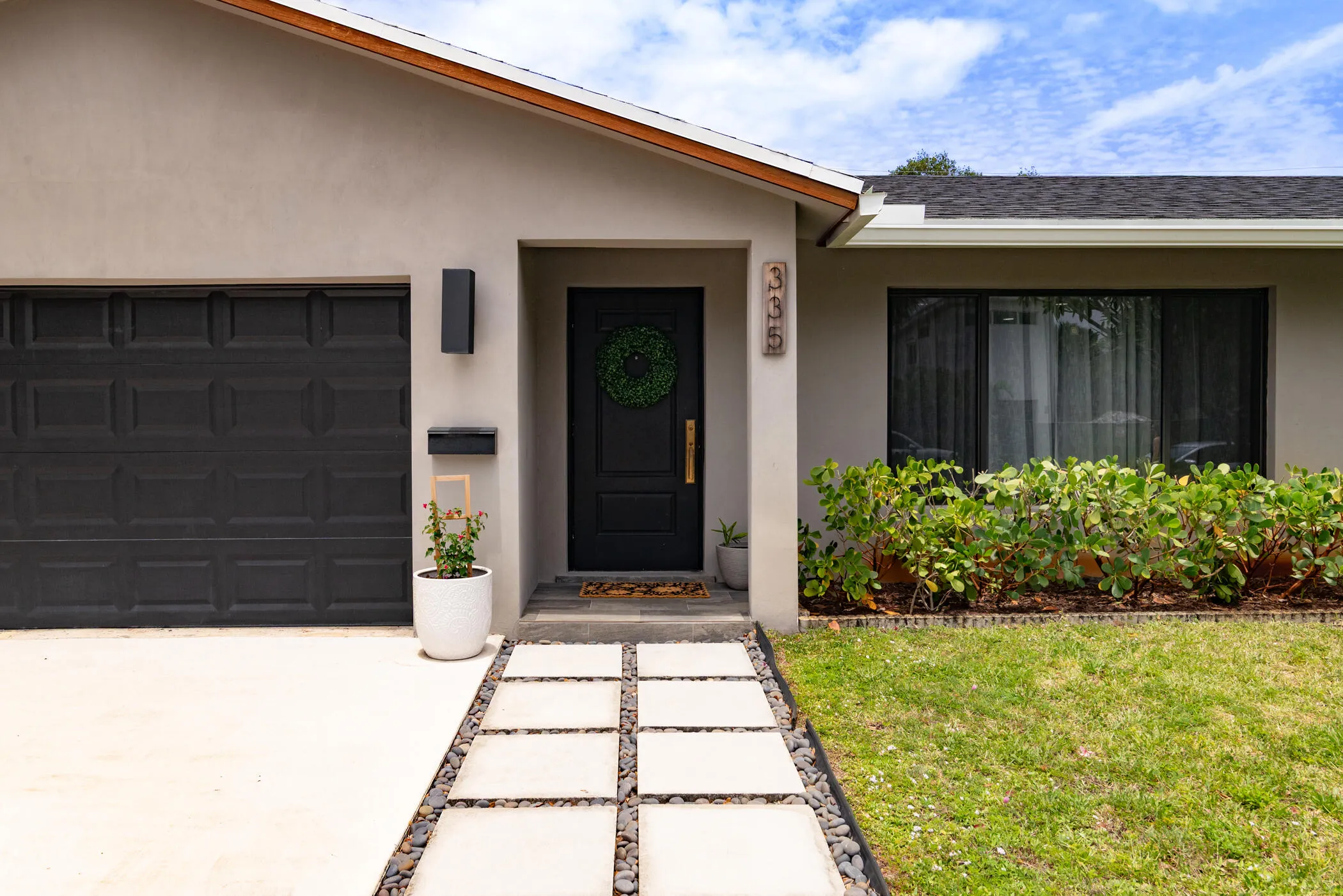 © Clark-335 Franklin Dr-045
