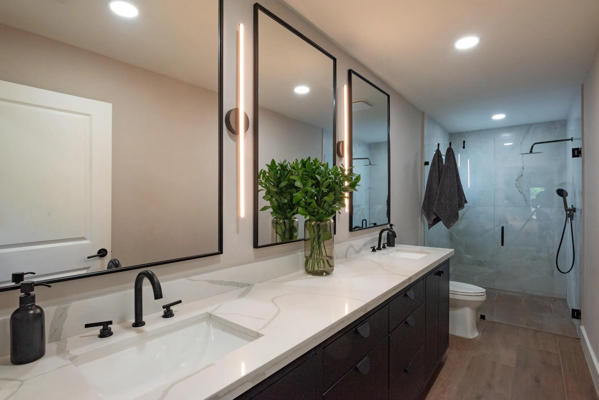 © Clark-335 Franklin Dr-027